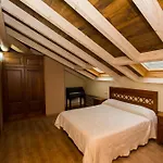 Casa Mateo Navia